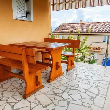 Malinska, Krk 14 Sveti Vid-Miholjice